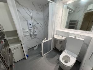 Photo 10- click for photo gallery